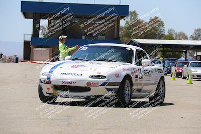 media/Apr-30-2022-CalClub SCCA (Sat) [[98b58ad398]]/Around the Pits/